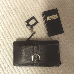 Buckle wallet w accessories 🖤